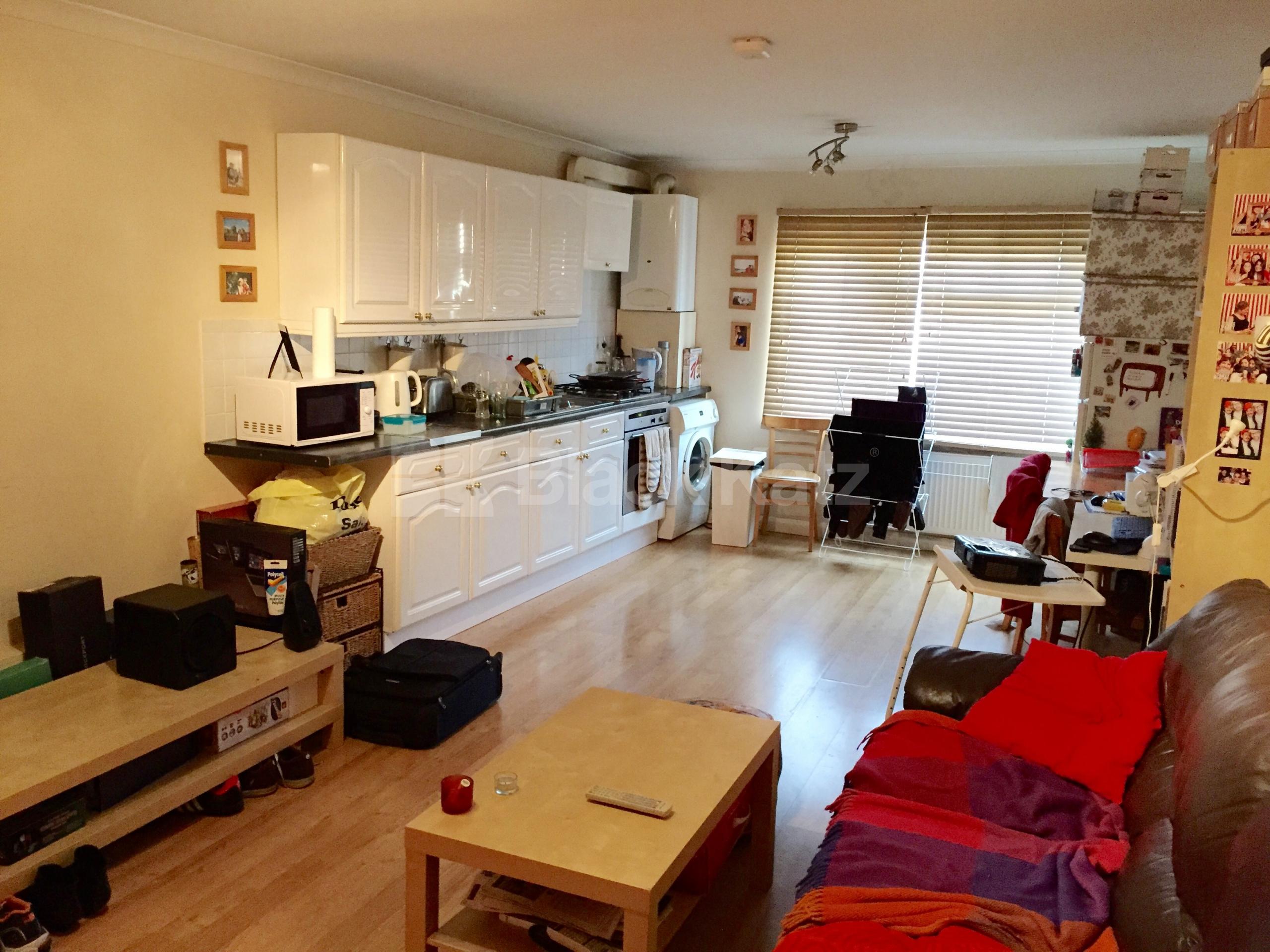 			LET, 1 Bedroom, 1 bath, 1 reception Apartment			 Kennington Lane, Kennington Cross SE11